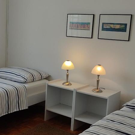 Amazing Seaview Apartment With A Balcony Near The Beach - Kneza Trpimira I Zadar Buitenkant foto