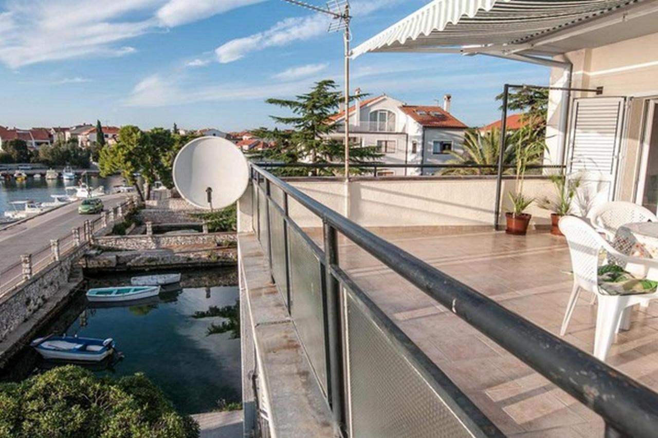 Amazing Seaview Apartment With A Balcony Near The Beach - Kneza Trpimira I Zadar Buitenkant foto